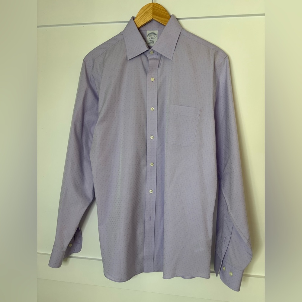Brooks Brothers Light Purple Dress Shirt 15 1/2 x34/35 in excellent condition